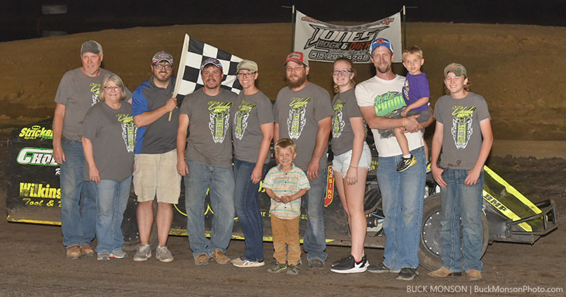 Nate Chodur won the Out-Pace USRA B-Mod main event.