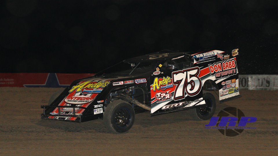 Terry Phillips of Springfield, Mo., captured the USMTS victory on Sunday night in his first-ever trip to the Mason City Motor Speedway.